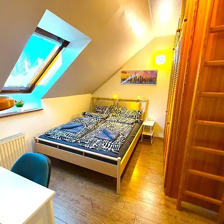 Aurora Premium Nyaraló Győr