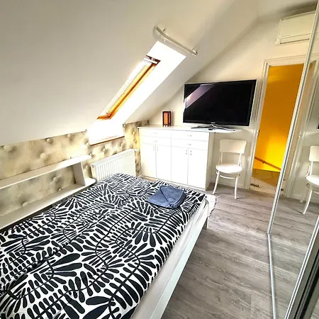 Aurora Premium Nyaraló Győr
